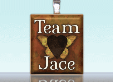 Jace pendant