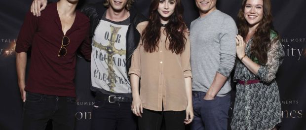 MORTAL INSTRUMENTS cast