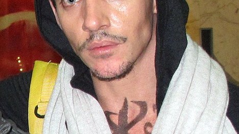 article-2217211-157C06D3000005DC-609_468x692