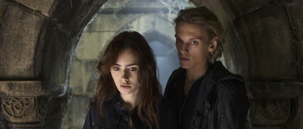 Lily Collins;Jamie Campbell Bower