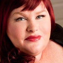 cassie clare headshot