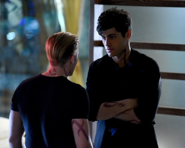 SHADOW HUNTERS - "Blood Calls to Blood" - With the help of a new ally, Clary and Jace attempt to rescue Jocelyn in "Blood Calls to Blood," an all-new episode of "Shadowhunters," airing TUESDAY, MARCH 22 (9:00-10:00 p.m. EDT) on Freeform. (Freeform/John Medland) MATTHEW DADDARIO